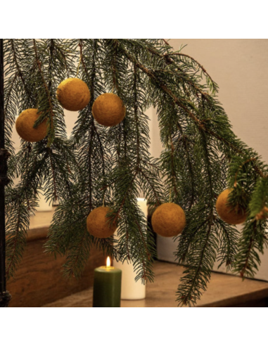 Boule de Noël en laine feutrée - Muskhane